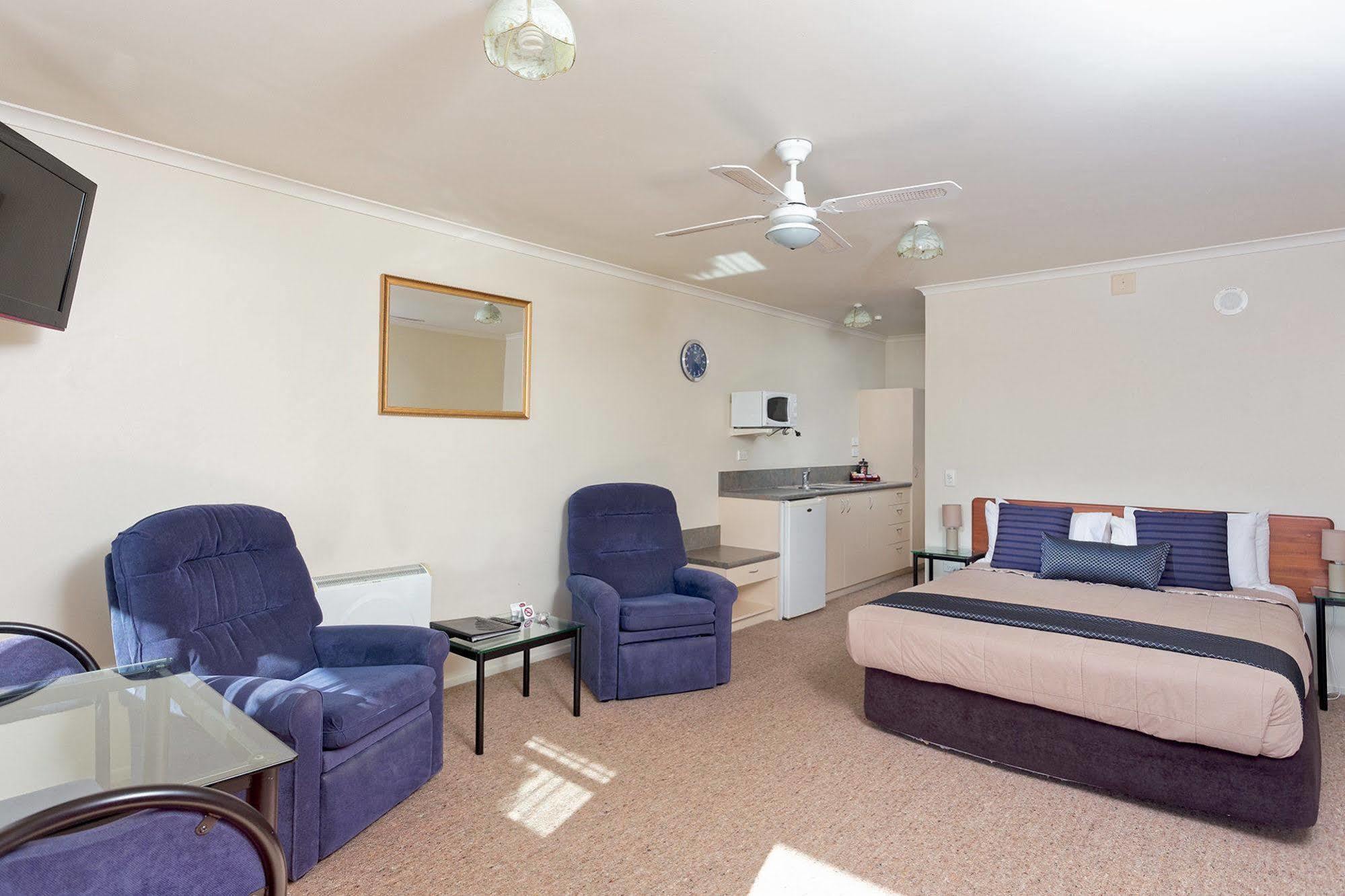 Bk'S Rotorua Motor Lodge Экстерьер фото